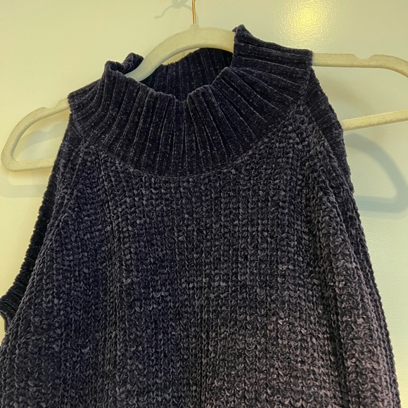 Design Lab Blue Velvet Knit Cold Shoulder Sweater - Picture 3 of 4